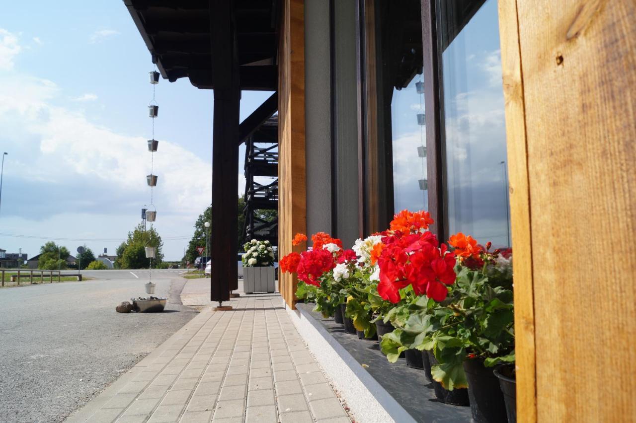 Kuivizu Krogs - Motelis Salacgrīva Buitenkant foto