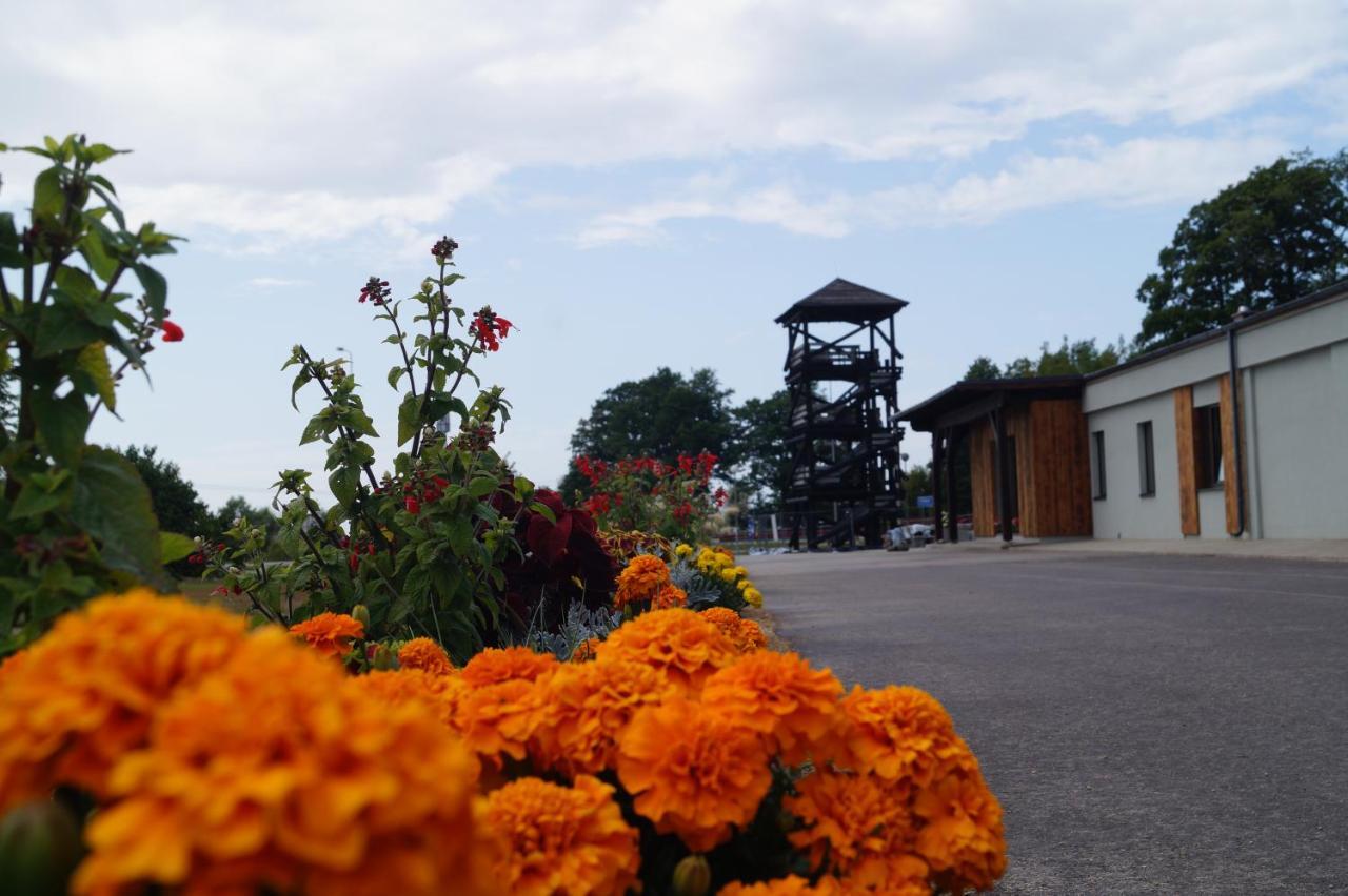 Kuivizu Krogs - Motelis Salacgrīva Buitenkant foto